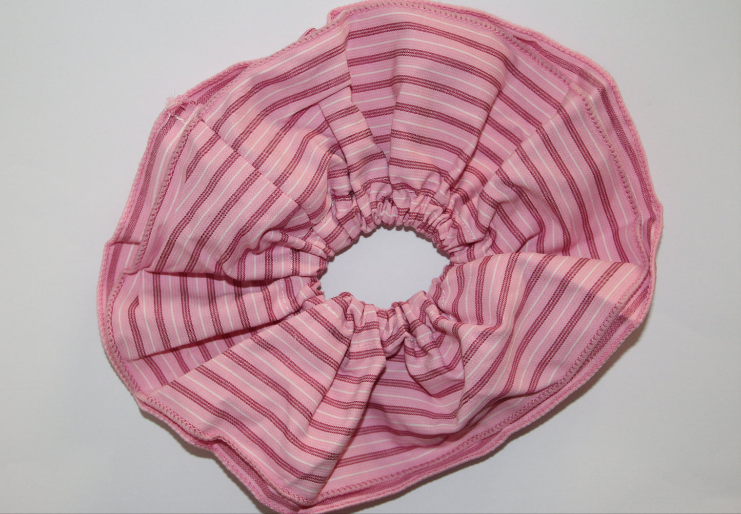LISBON STRIPED SCRUNCHIE-PINK