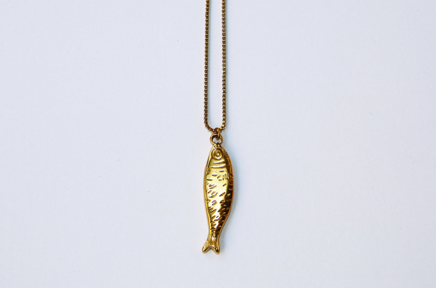 SARDINE PLEATED NECKLACE-GOLD