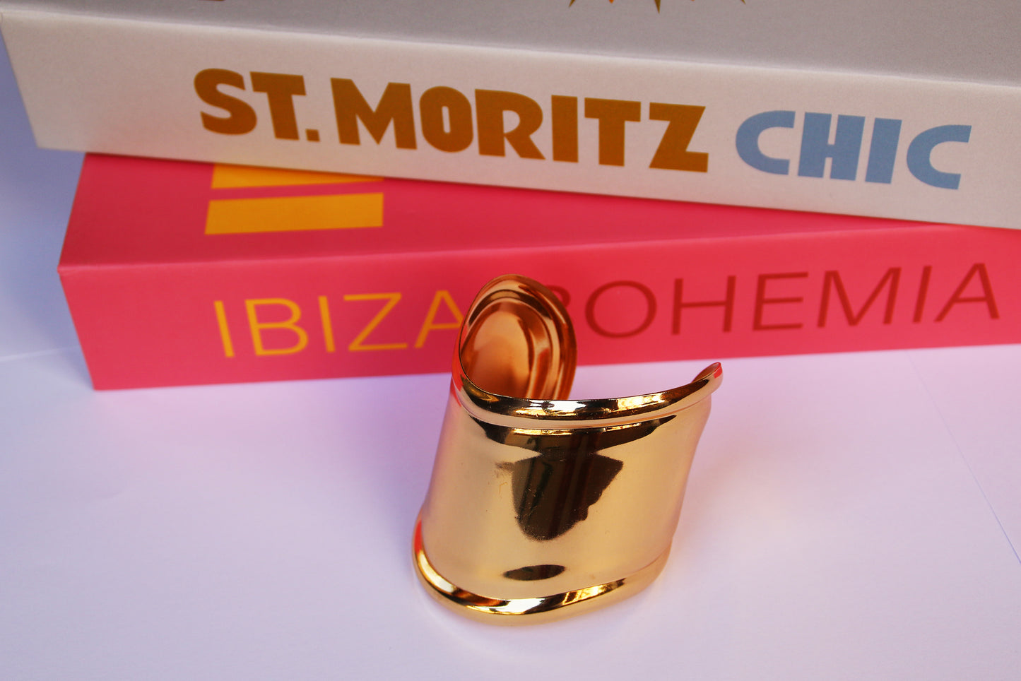OLA BRACELET-GOLD