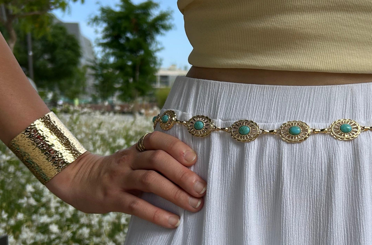 Belt Chain with Blue details-light Gold